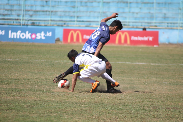 Day 2 Football Lima Stadion Brantas Batu