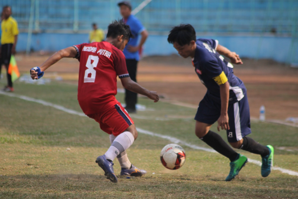 Stadion Brantas Pesta Kartu Merah