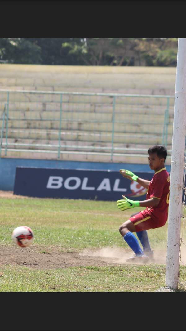Day 2 Football Lima Stadion Brantas Batu