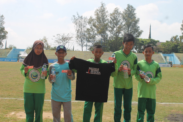 Games Tendang Tendang Dapat Hadiah