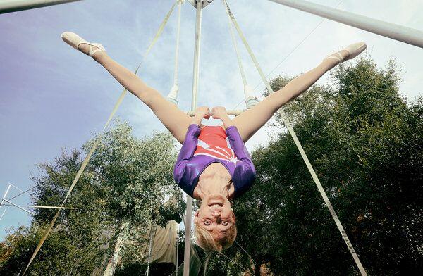 15 Orang Ini Cetak Rekor Nyeleneh di Guinness World Record