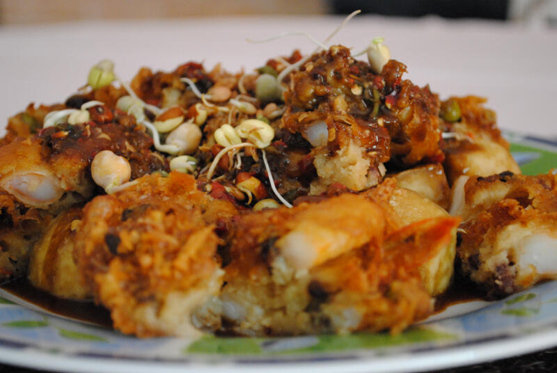 11 Makanan Kaki Lima Paling Hits di Semarang, Wajib Dicicipi!