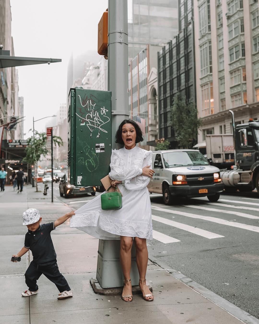 10 Gaya Cetar Andien di New York bak Masih Remaja!