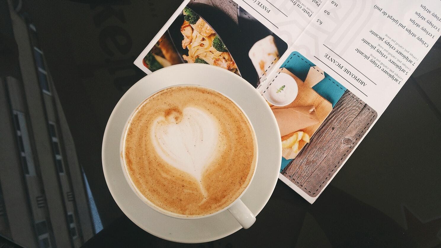 Bukan Pagi Hari, Inilah 4 Waktu yang Tepat untuk Minum Kopi