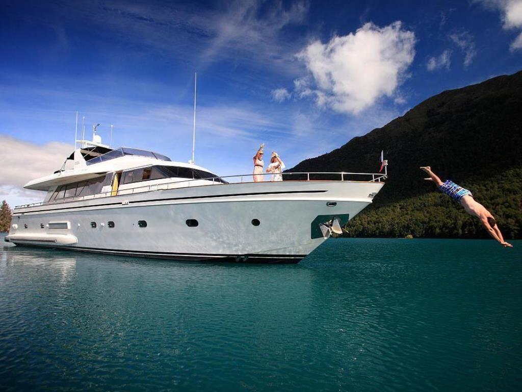 5 Kapal Pesiar Asia Ini Gak Kalah Keren dari Yacht Eropa!