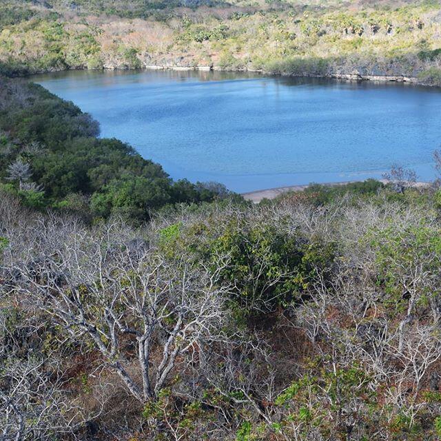 6 Potret Pesona Telaga Nirwana, Surga Tersembunyi di Pulau Rote