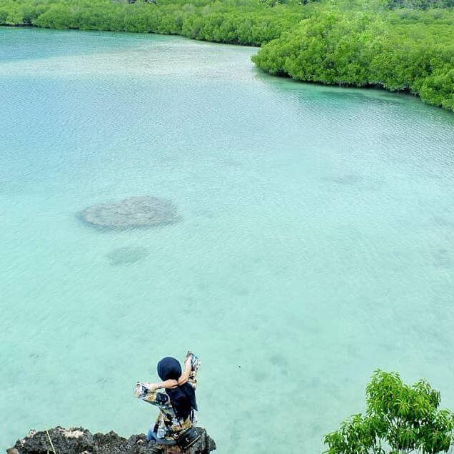 6 Potret Pesona Telaga Nirwana, Surga Tersembunyi di Pulau Rote
