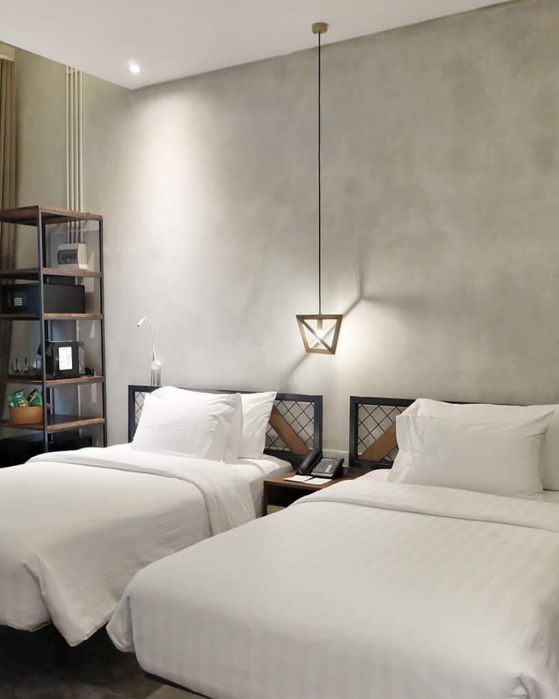 Hotel dekat Masjid yang Asri dan Keren di Bandung. Apa Aja, sih?