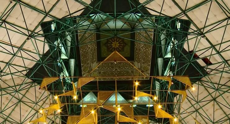 Hotel dekat Masjid yang Asri dan Keren di Bandung. Apa Aja, sih?