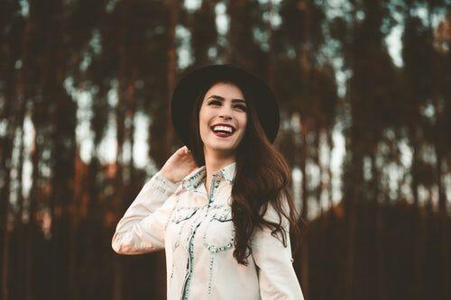 5 Dampak Positif Bagi Kamu yang Murah Senyum