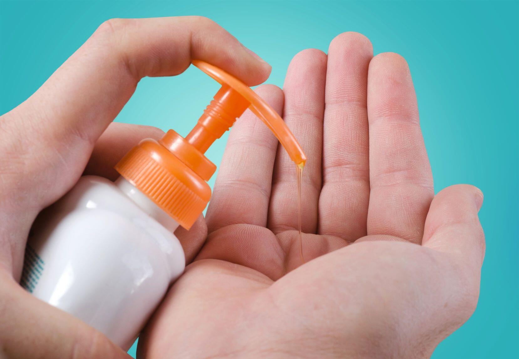 Sering Gunakan Hand Sanitizer Bisa Menyebabkan 5 Masalah Kulit Ini