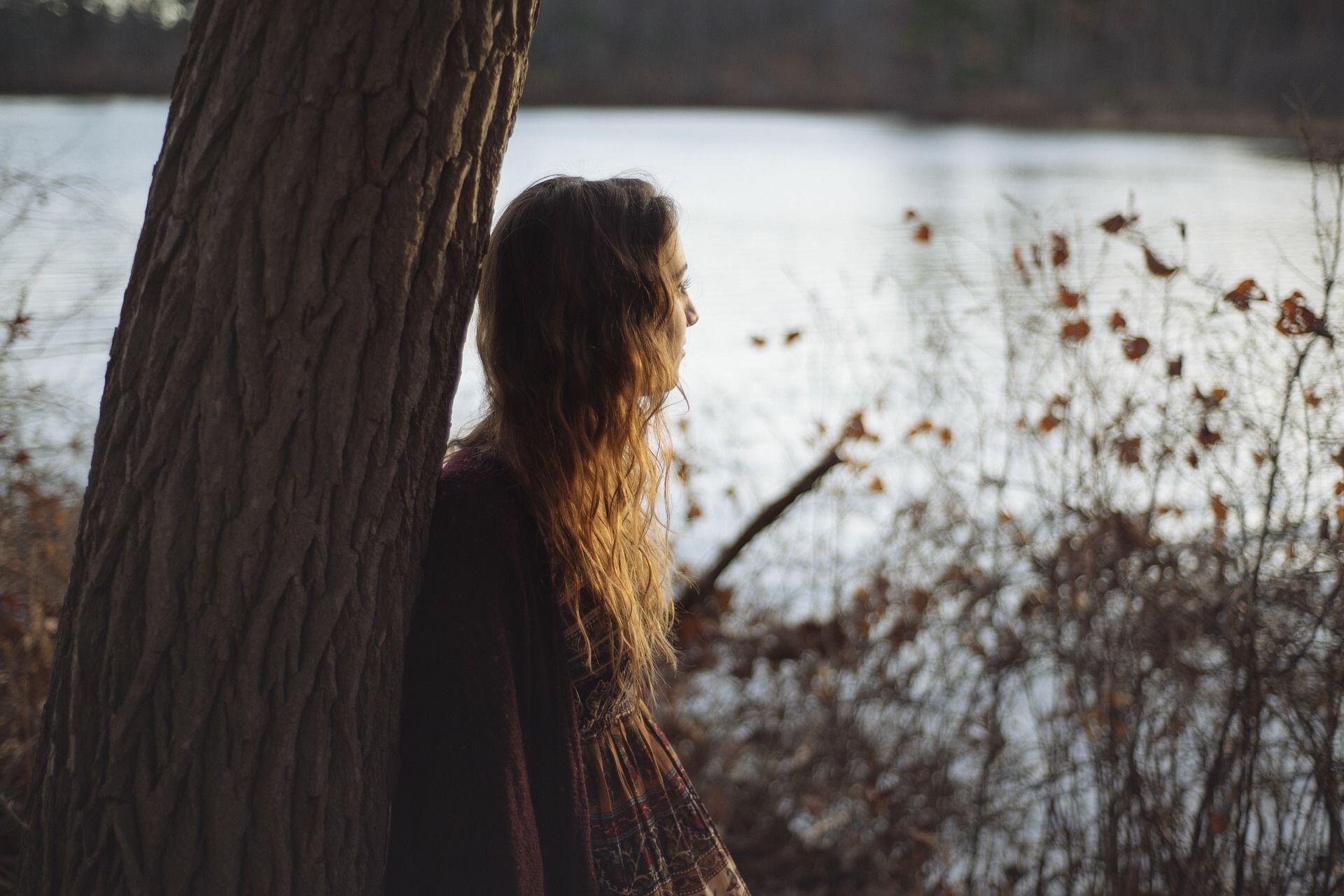 Kangen Rumah? 8 Tips Ini Bisa Bantu Kamu Atasi Homesickness