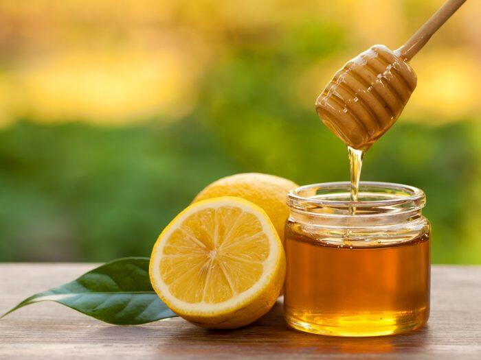 4 Cara Ampuh Menghilangkan Ketombe dengan Ramuan Ajaib Lemon