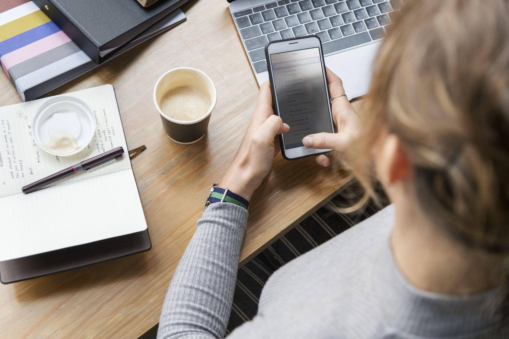 5 Website Review Smartphone yang Wajib Dikunjungi Sebelum Membeli