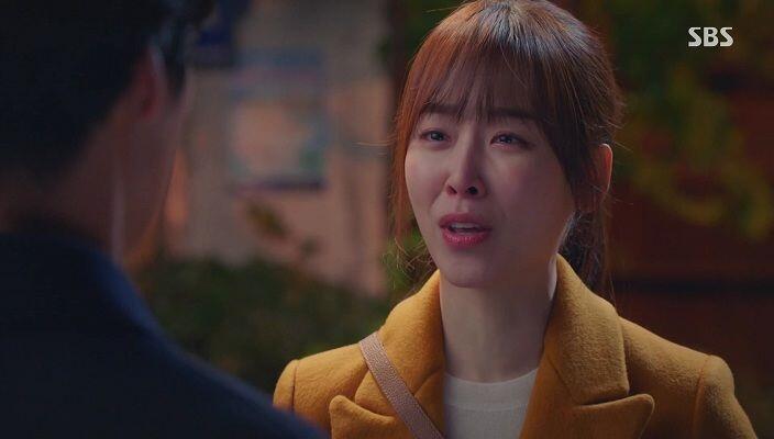 Tanpa Sadar! 5 Alasan Kita Mudah Insecure Saat Memulai Hubungan