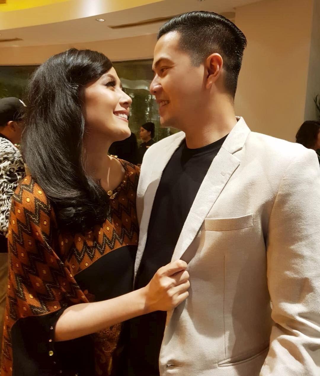 10 Momen Serunya Kehamilan Pertama Selebriti Tanah Air, Bumil Idaman!