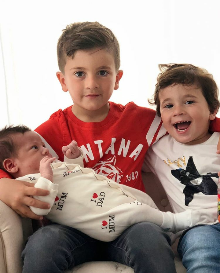 Sudah Sekolah, Ini 11 Potret Thiago Messi yang Menggemaskan