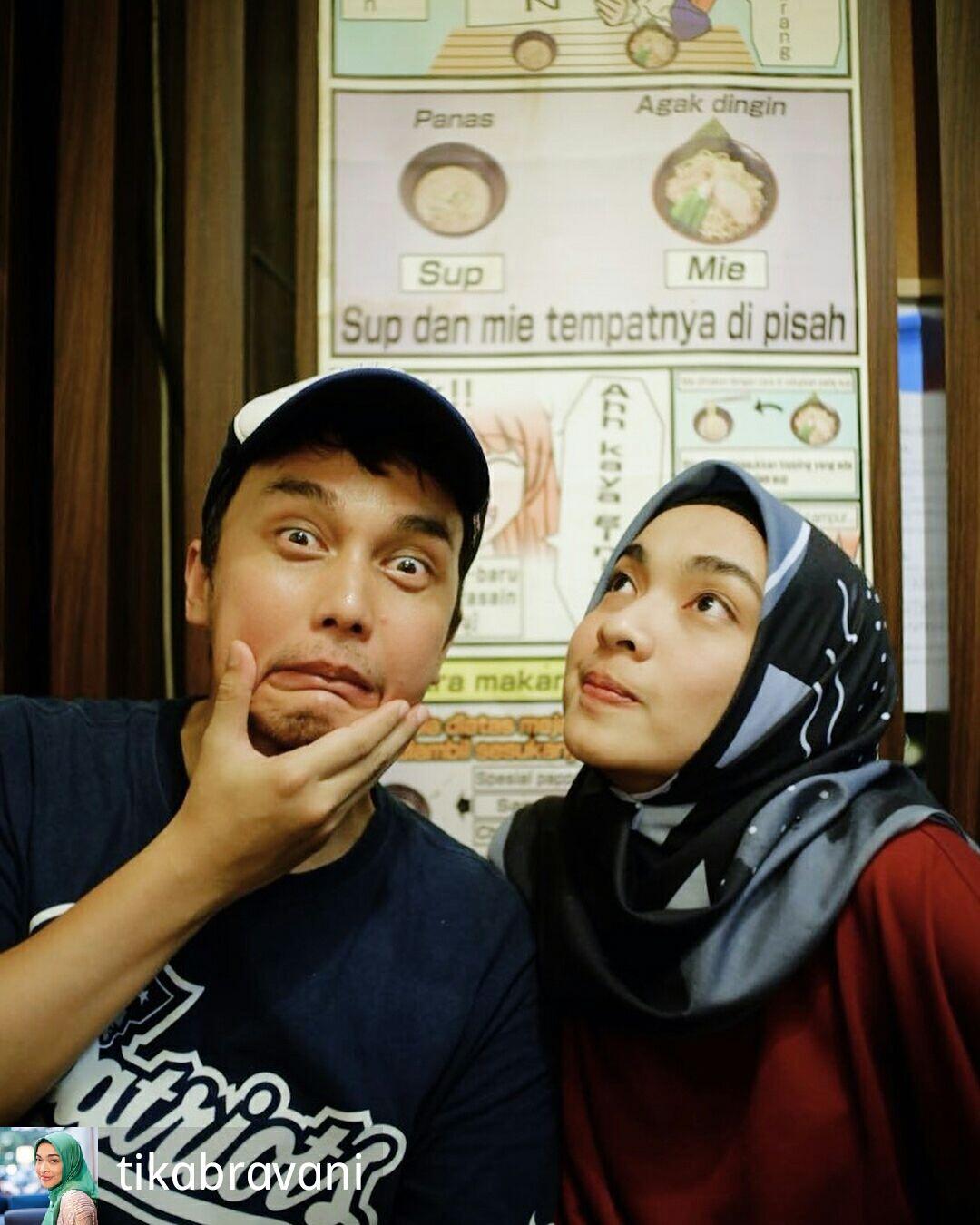 Makin Ayu, 10 Potret Penampilan Tika Bravani yang Kini Berhijab