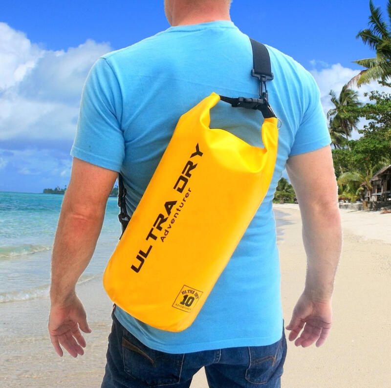 Liburan ke Pantai Bareng Anak? Siapkan 7 Peralatan Wajib Ini!