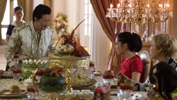 Berjudul Sama, Inilah 10 Perbedaan Film vs. Buku Crazy Rich Asians