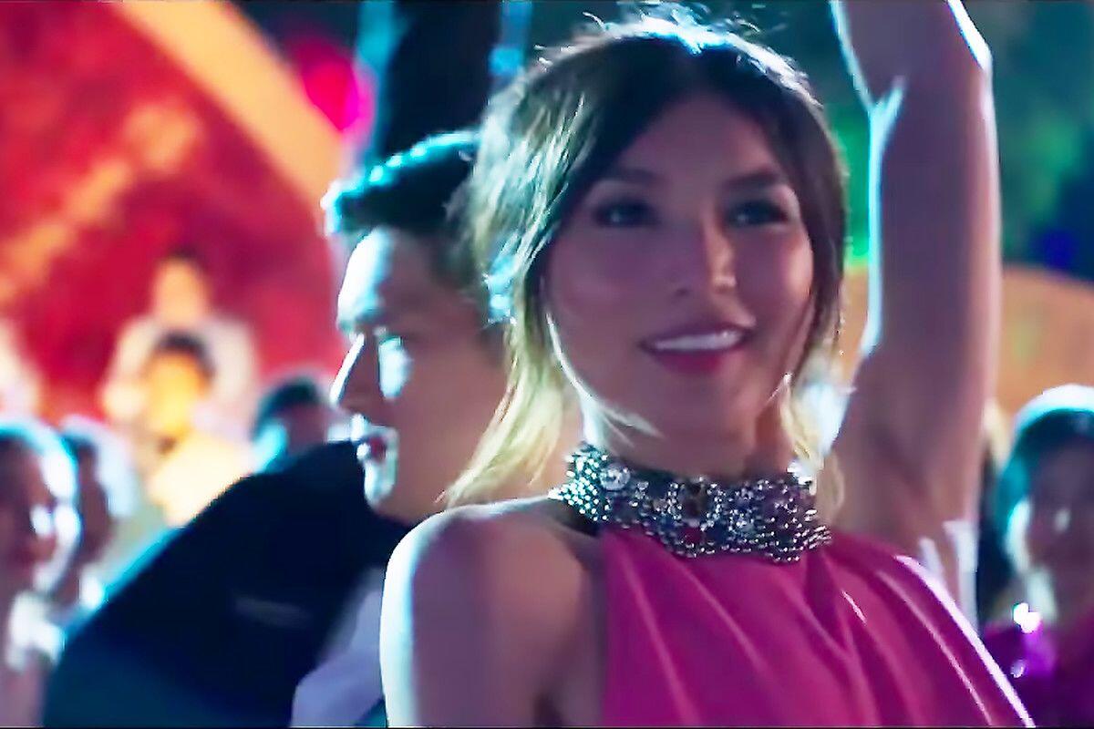 Berjudul Sama, Inilah 10 Perbedaan Film vs. Buku Crazy Rich Asians