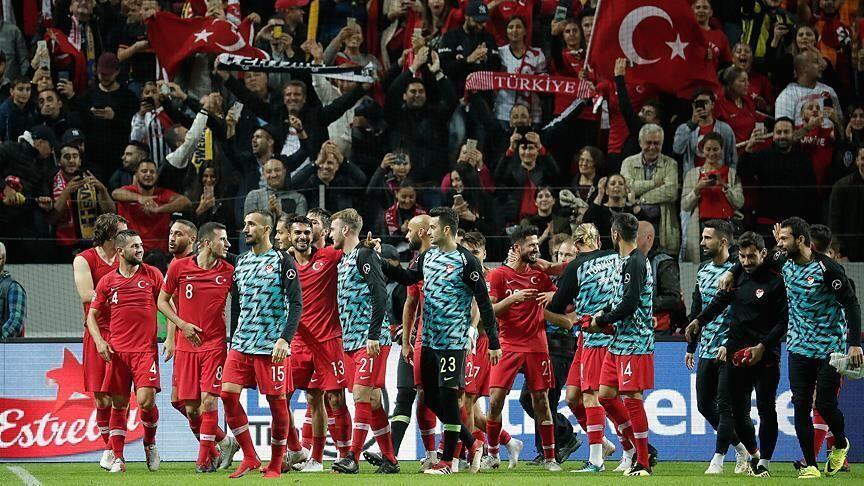 Rekap UEFA Nations League B: Ukraina Sempurna, Drama di Solna