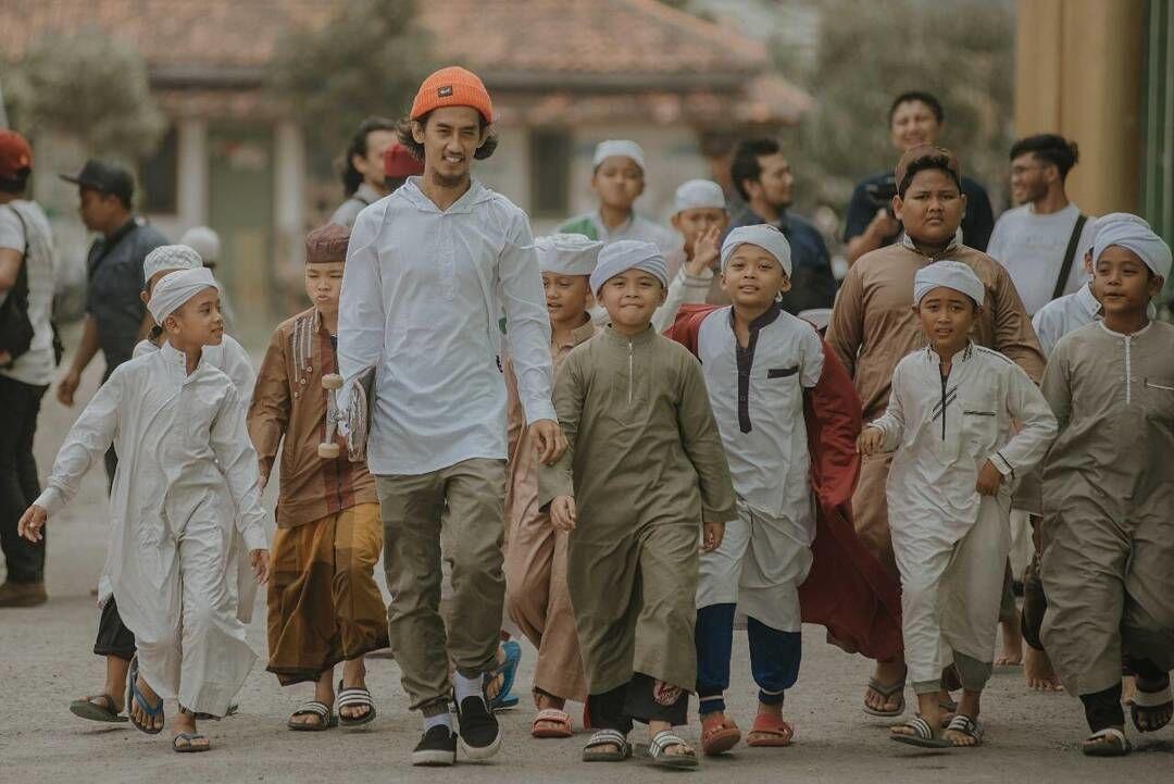 7 Kebaikan yang Kamu Dapatkan Jika Rutin Membaca Al-Qur'an