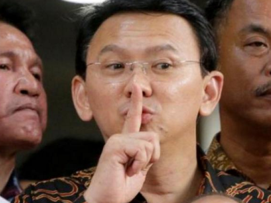 Prabowo Ungkap Strategi Ketum PAN Turunkan Ahok