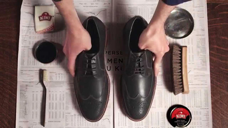 5 Fakta Unik & Menarik Tentang Semir Sepatu yang Baru Kamu Tau!