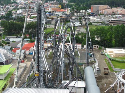 Fuji-Q Highland, Theme Park Di Kaki Gunung Fuji (1)
