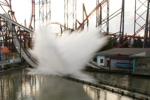 Fuji-Q Highland, Theme Park Di Kaki Gunung Fuji (1)