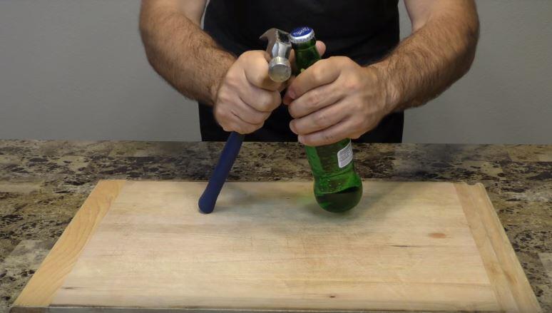 Bukan Sulap Bukan Sihir Kertas Bisa Buka Tutup Botol Lho. Kok Bisa?