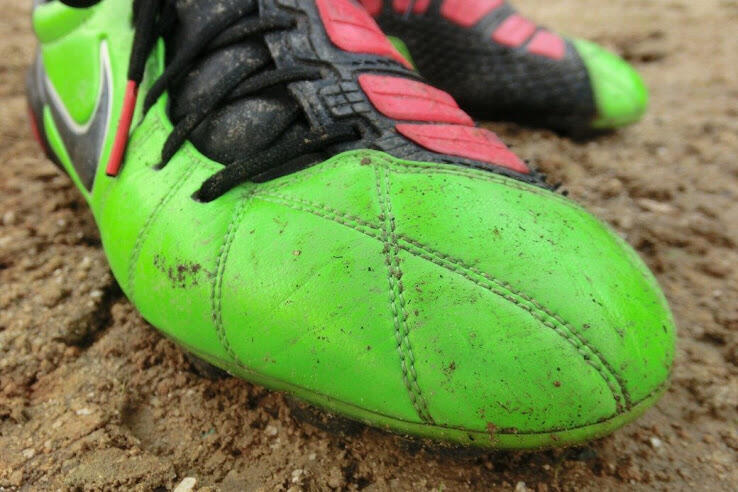 Masuk Sini! Nostalgia Sama 4 Generasi Nike Total 90 Laser Yuk