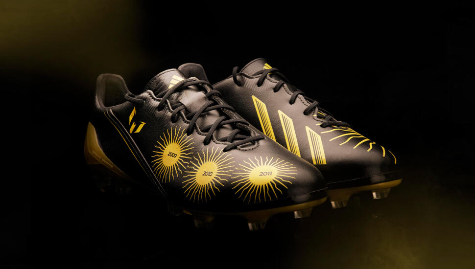 10 Sepatu Terbaik Adidas F50 Adizero Milik Messi