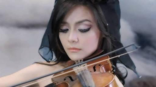 10 Artis Dari Asia Yang Harus Di Berikan Penghargaan Wanita Tercantik!