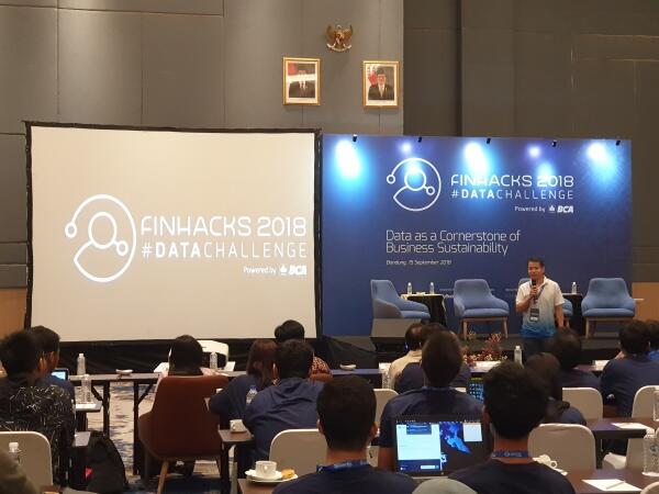 Giliran ‘Kota Kembang’ Disambangi Roadshow Finhacks 2018 #DataChallenge