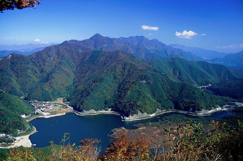 Danau-Danau Di Fujigoko: Danau Yamanakako, Saiko, Motosuko, Dan Shojiko