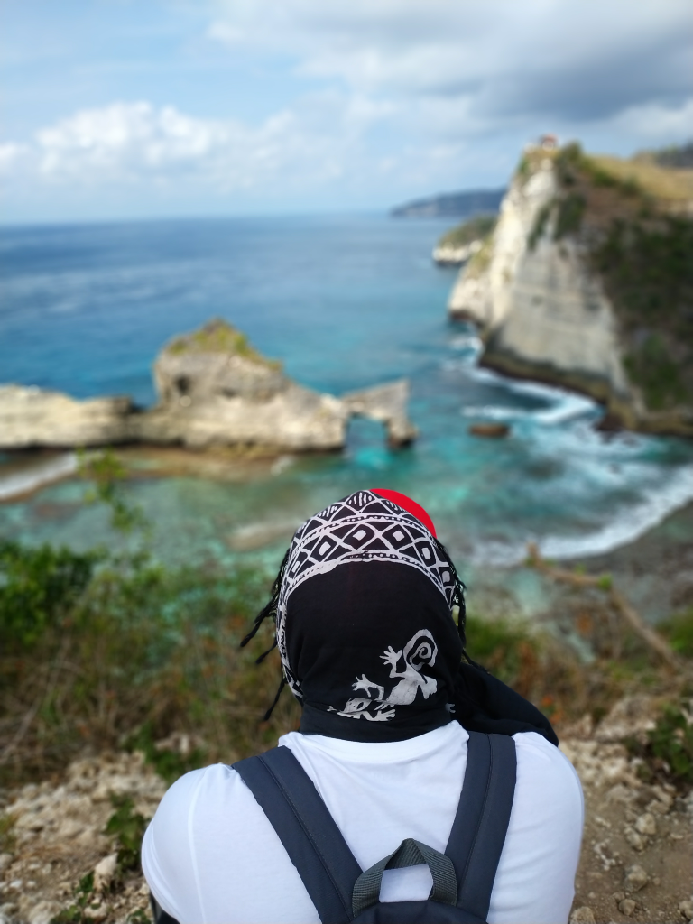MENIKMATI SEKILAS KEINDAHAN PULAU NUSA PENIDA