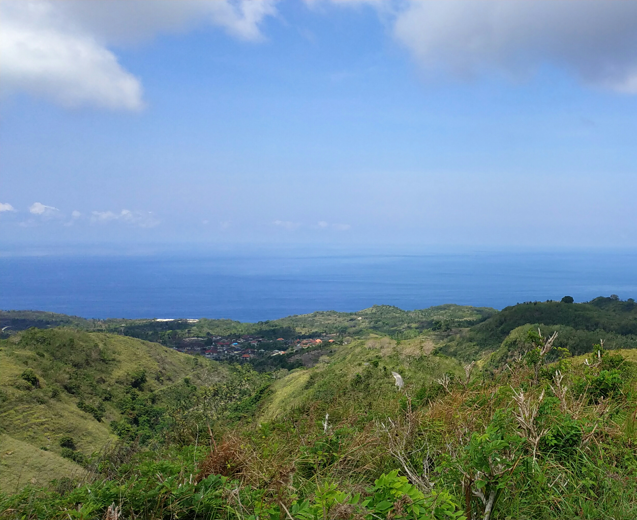 MENIKMATI SEKILAS KEINDAHAN PULAU NUSA PENIDA
