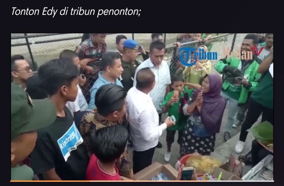 Suporter Nyalakan Suar, Ketum PSSI Datangi Tribun Penonton PSMS
