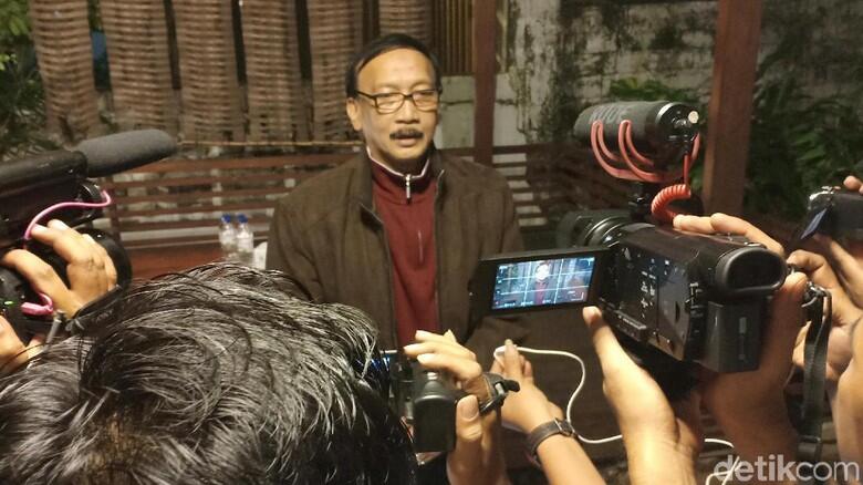 Dukung Jokowi-Ma'ruf, Bupati Pesisir Selatan Mundur dari PAN