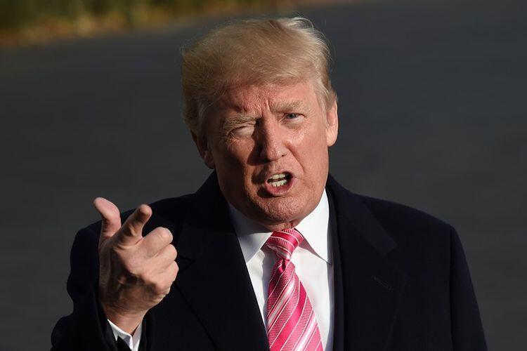 Kesal dengan Media Sosial, Trump Akan Investigasi Google dan Facebook