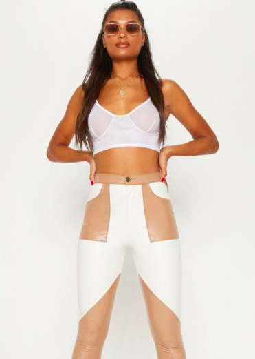 Unik! Legging Ini Kalau Dipakai Berubah Jadi ‘Rok’ Seksi