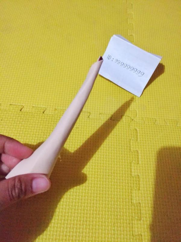 Yuk Manfaatkan Botol Bekas Jadi Bunga Plastik nan Cantik