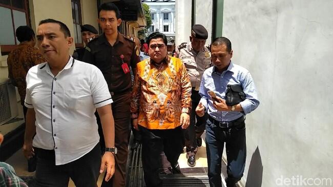 Dimas Kanjeng Akhirnya Hadiri Sidang, Mampu Buktikan Gandakan Uang?