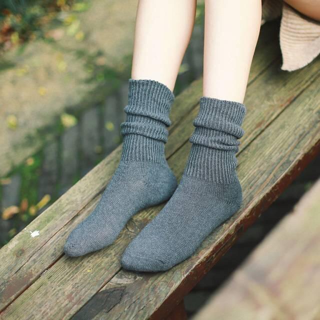 Sepatu Kebesaran Karena Salah Ukuran? Daripada Dibuang, Ikuti Siasat Anti Mubazir Ini