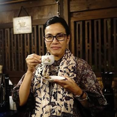 Sri Mulyani Minta Milenial Kurangi Jajan Kopi