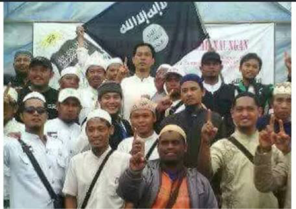 Rentetan Perlakuan Ganjil Terhadap Rizieq di Mekah Versi FPI