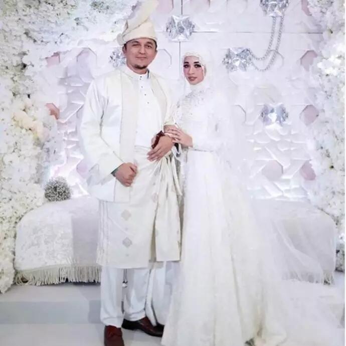 Seperti Dunia 1001 Malam! 5 Pernikahan Artis Termahal Dan Termewah!