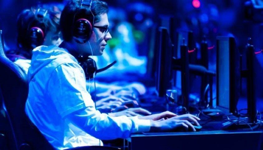 Suka Dunia Game? Kenapa Gak Terjun Saja Kesana!